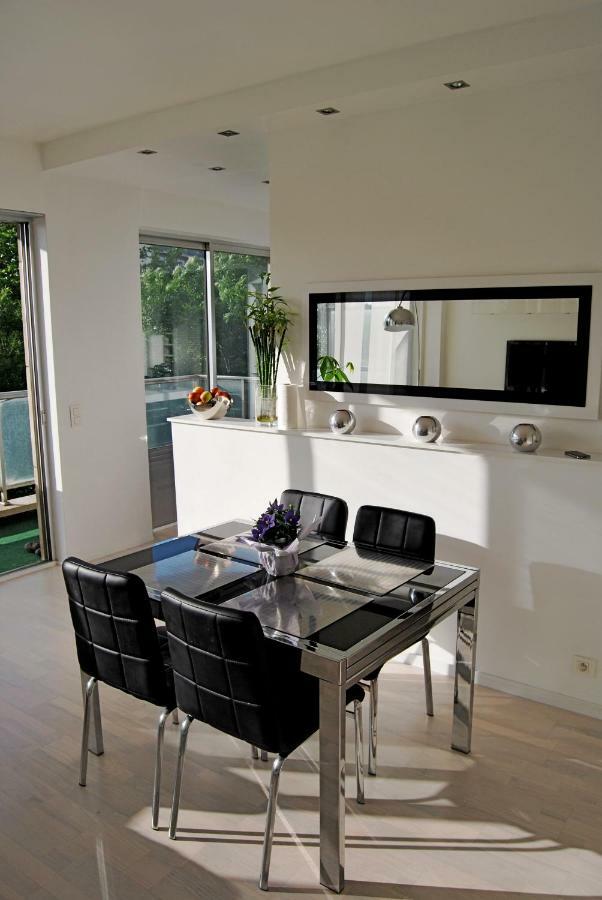 Modern Apartment In Uccle - Brussels Брюксел Екстериор снимка